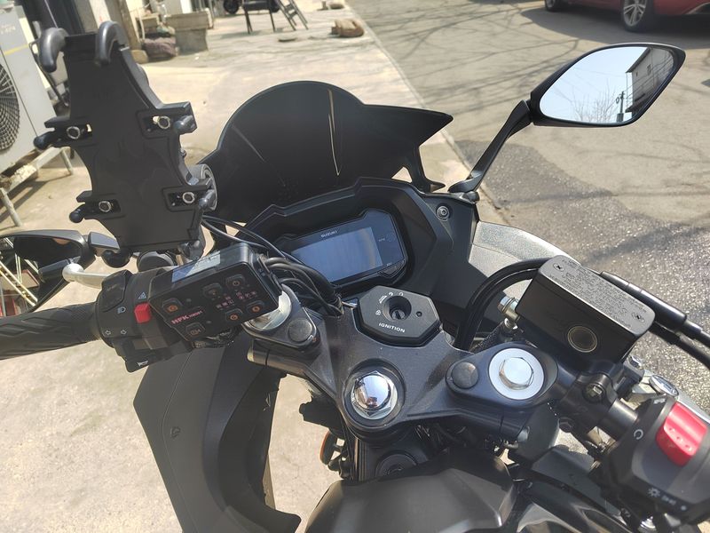 二手豪爵铃木GSX250R