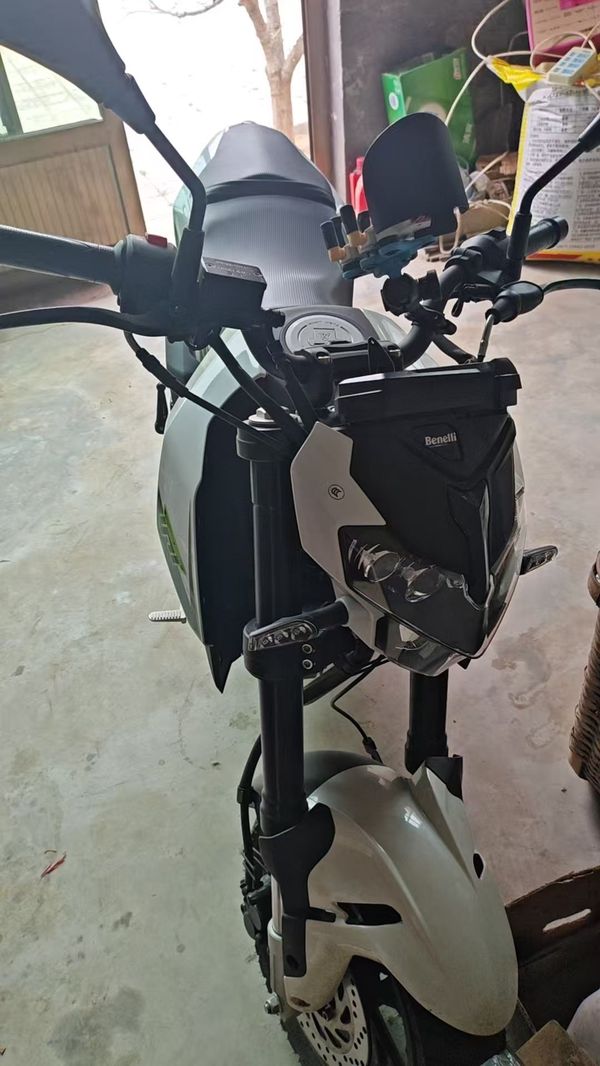 二手贝纳利小暴龙TNT125