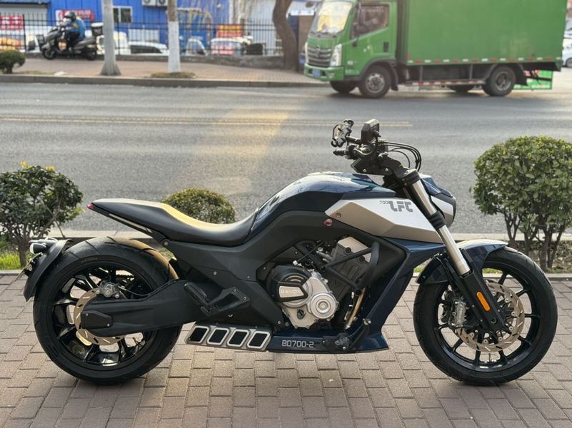 二手奔达LFC700 燎