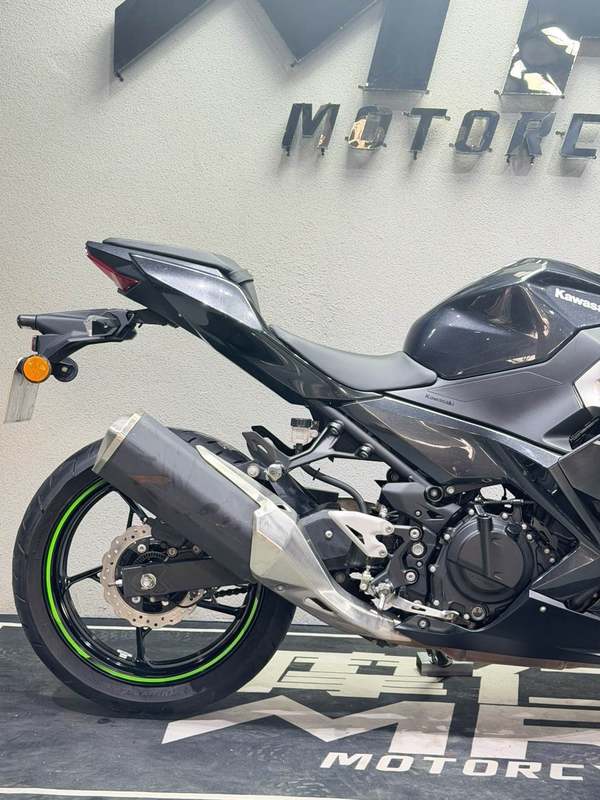 二手川崎Ninja 400