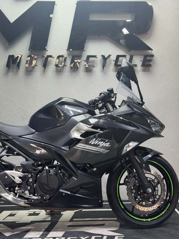 二手川崎Ninja 400