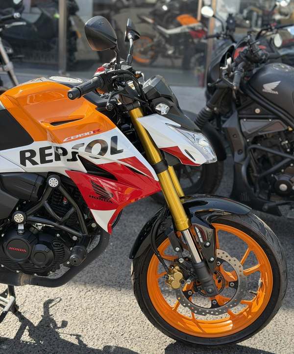 二手五羊本田CB190R 暴锋眼