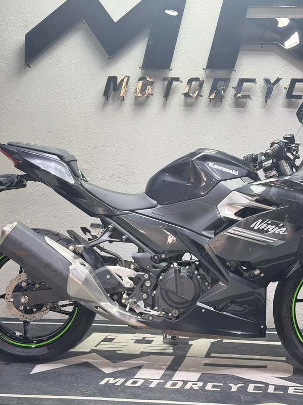 二手川崎Ninja 400