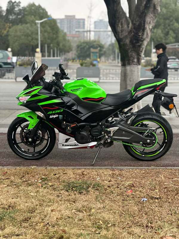 二手川崎Ninja 400