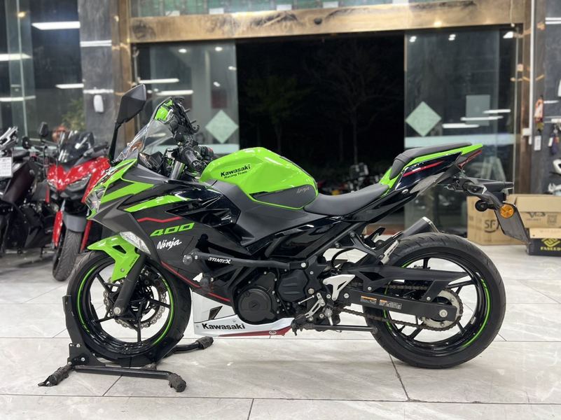 二手川崎Ninja 400