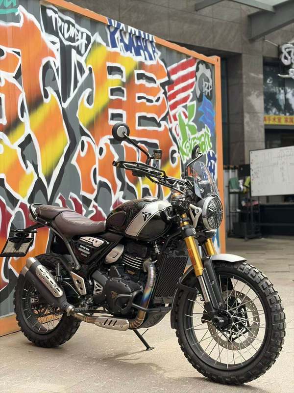 二手凯旋Scrambler 400 X