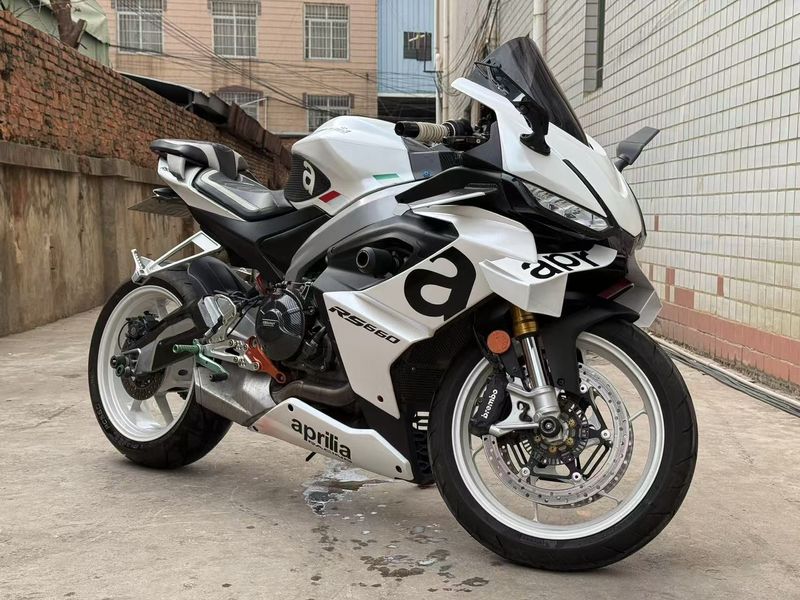 二手阿普利亚RS 660 
