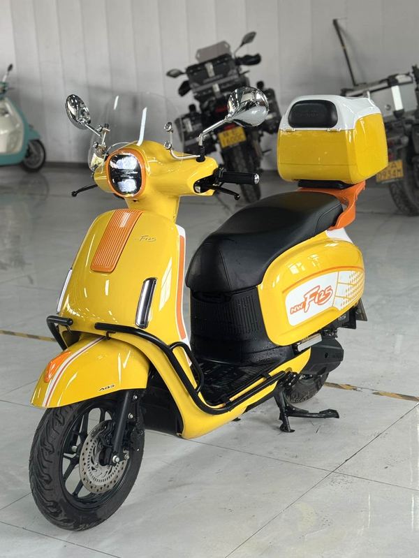 二手五羊本田NWF125