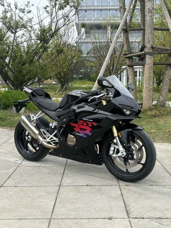 二手张雪机车500RR