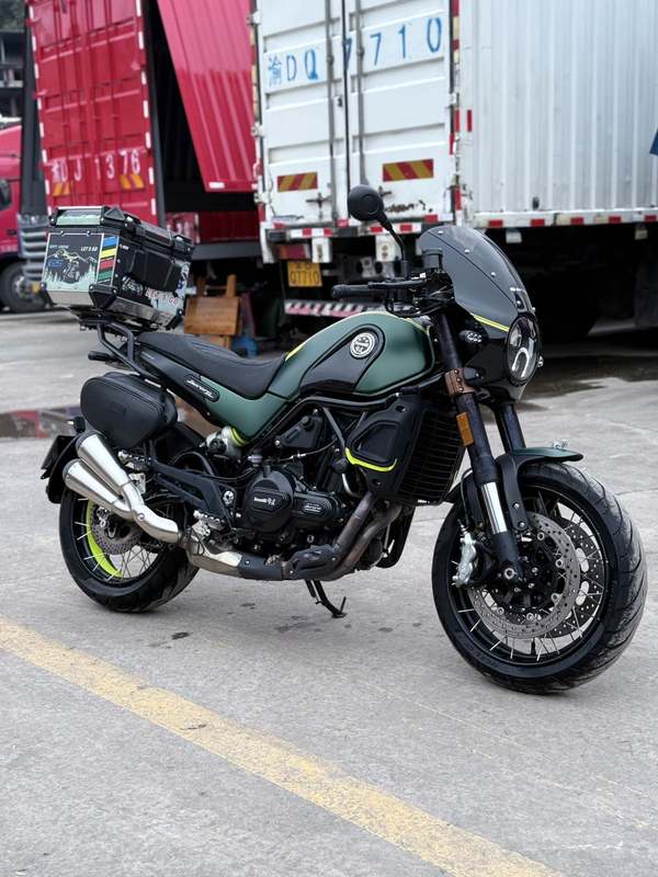 二手贝纳利幼狮 Leoncino 500