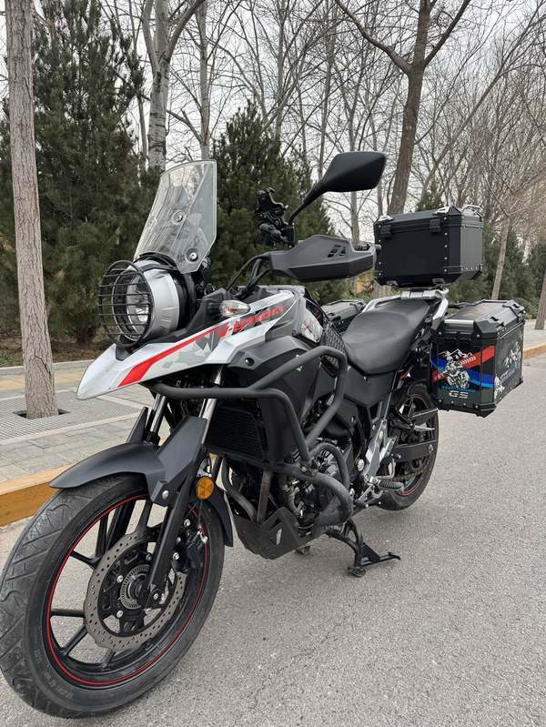 二手豪爵铃木DL250