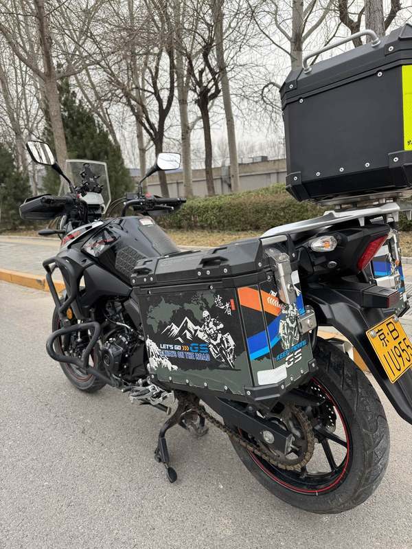 二手豪爵铃木DL250