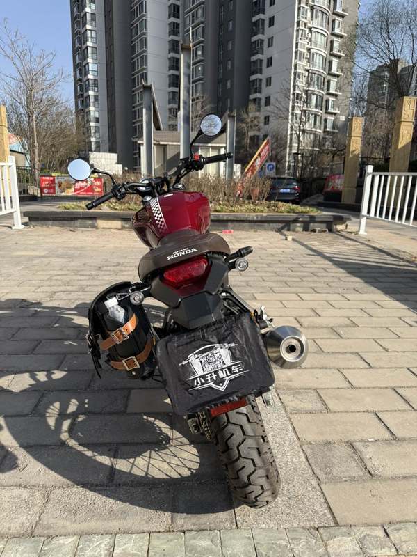 二手五羊本田鸷道 CB190SS