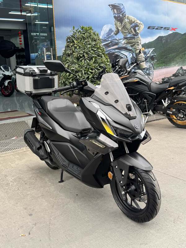 二手无极翼龙 SR150R