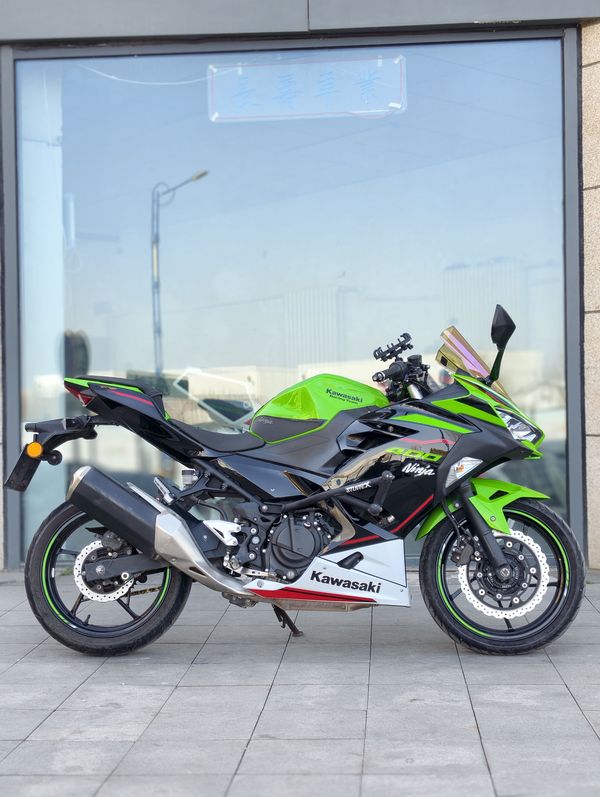 二手川崎Ninja 400