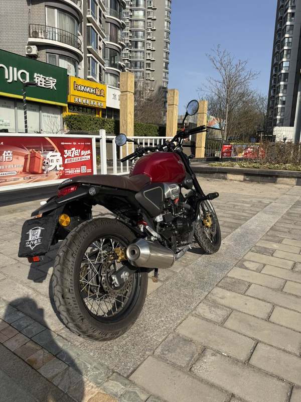 二手五羊本田鸷道 CB190SS