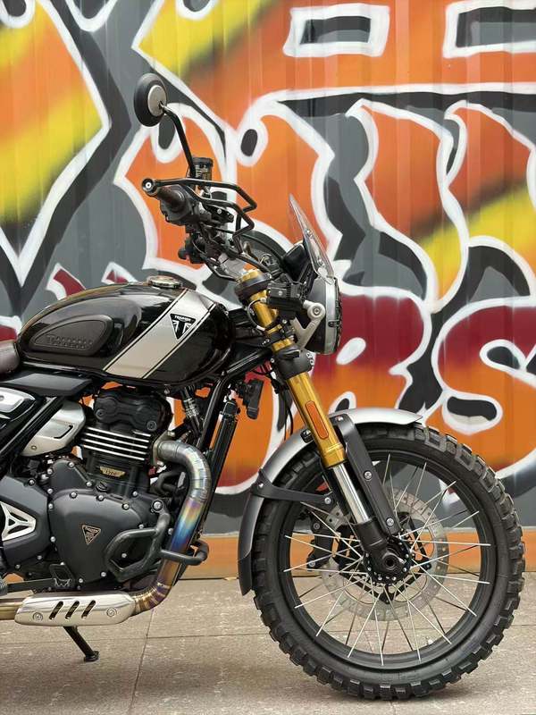 二手凯旋Scrambler 400 X