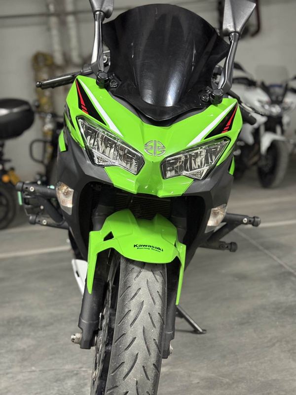 二手川崎Ninja 400