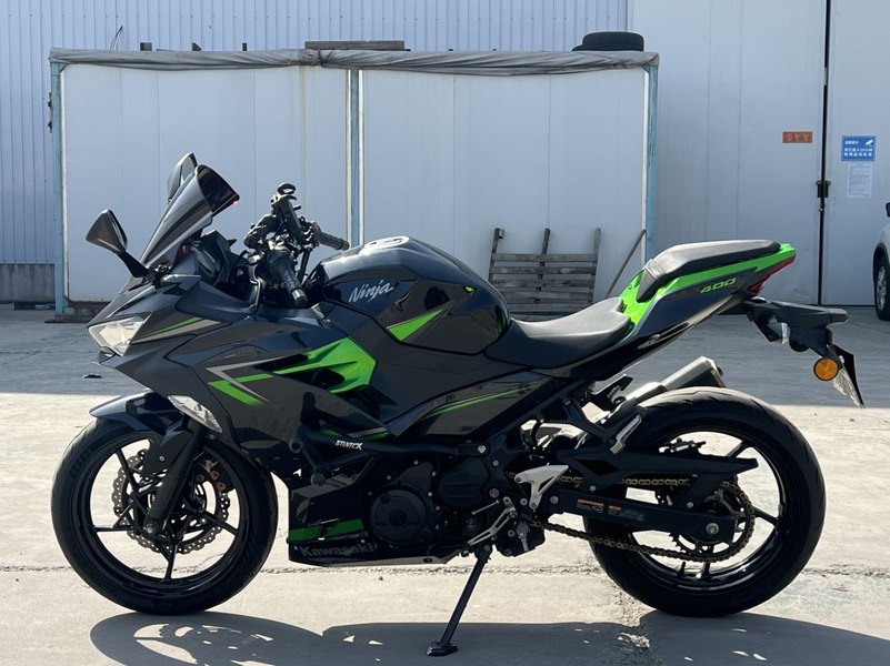 二手川崎Ninja 400