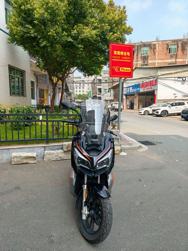 二手QJMOTOR鸿250ADV