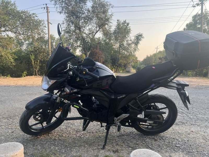 二手济南铃木极客飒 Gixxer 155 NK