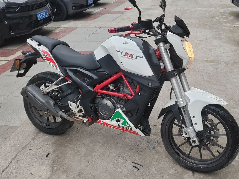 二手贝纳利小黄龙 TNT25