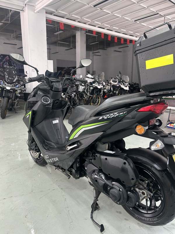 二手金城草蜢 200