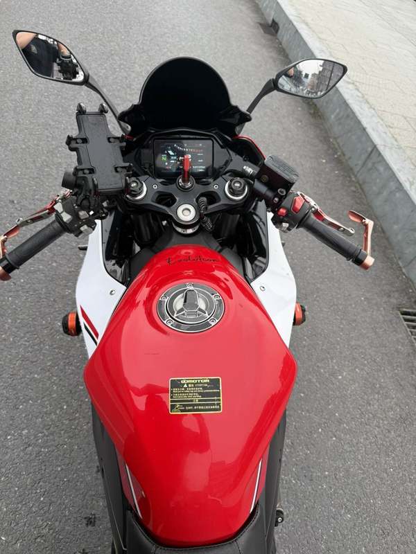 二手QJMOTOR赛400