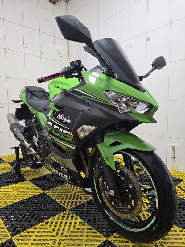 二手川崎Ninja 400
