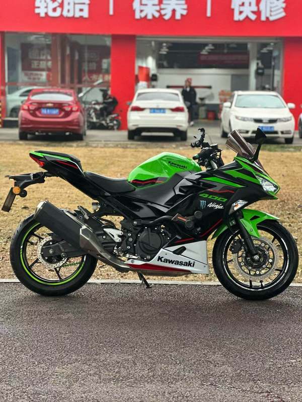 二手川崎Ninja 400