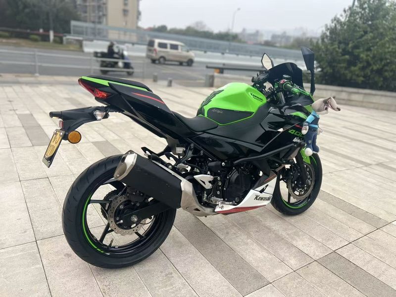 二手川崎Ninja 400