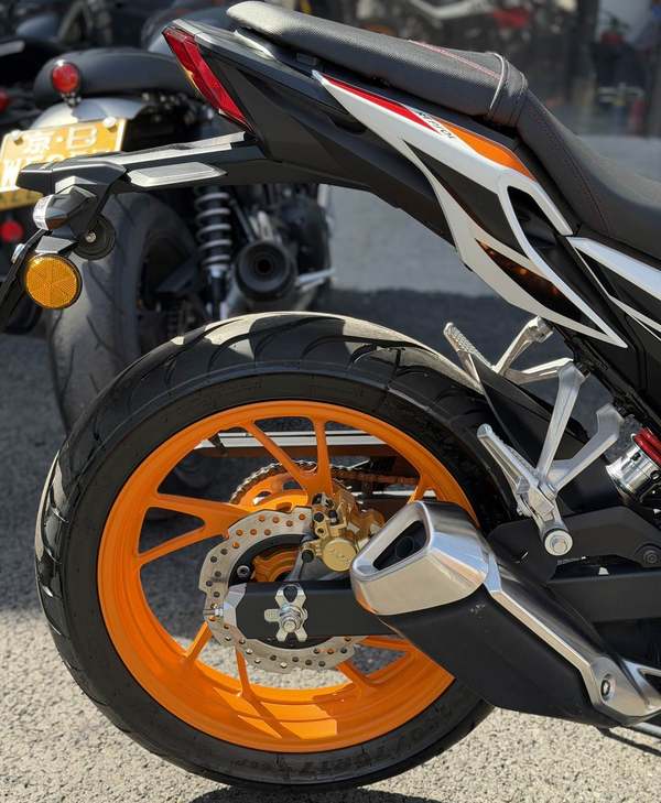 二手五羊本田CB190R 暴锋眼