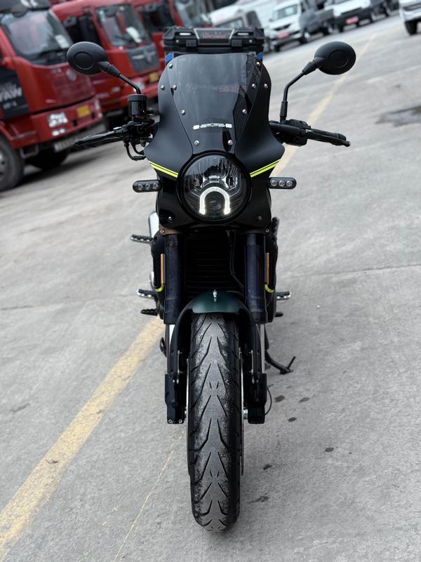 二手贝纳利幼狮 Leoncino 500