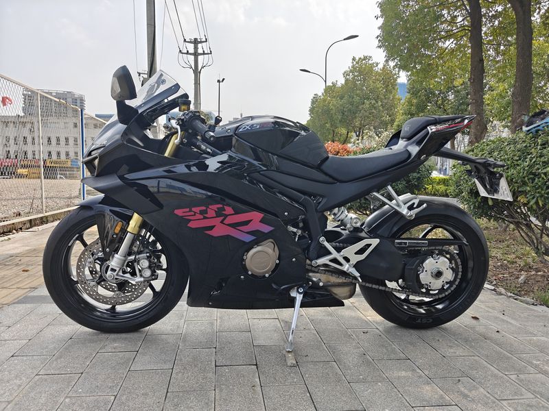 二手张雪机车500RR