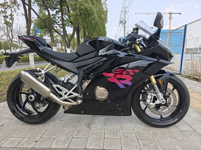 二手张雪机车500RR