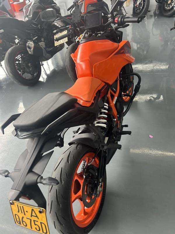 二手KTMR2R390 Duke