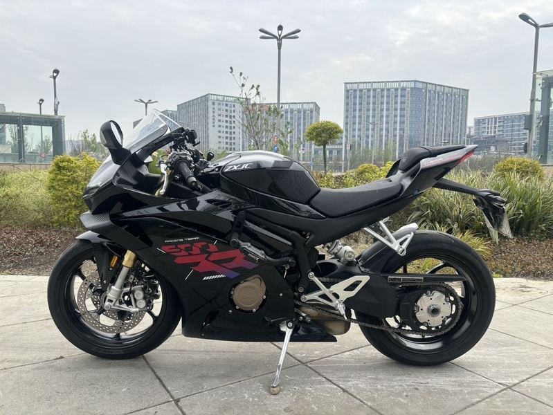 二手张雪机车500RR