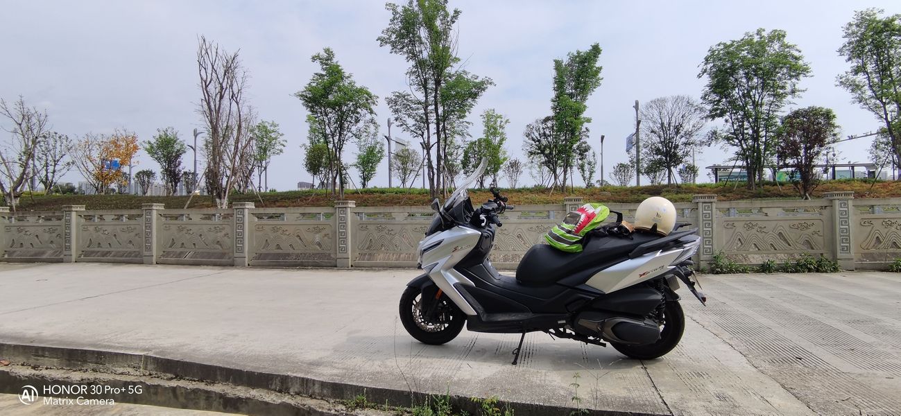 二手光阳赛艇 S400