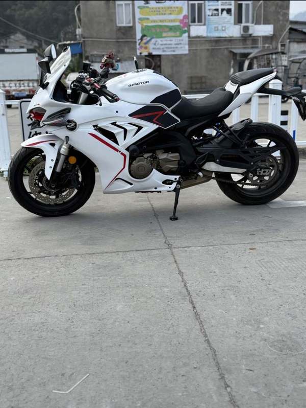 二手QJMOTOR赛600