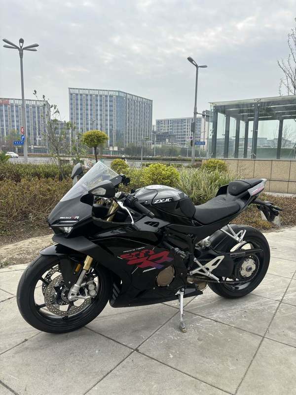 二手张雪机车500RR