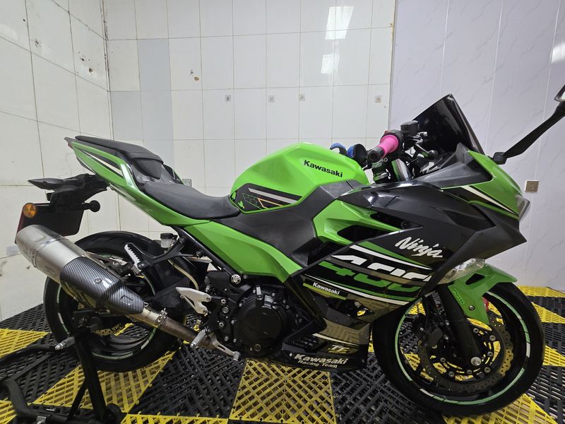 二手川崎Ninja 400