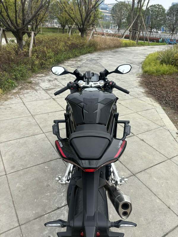 二手张雪机车500RR