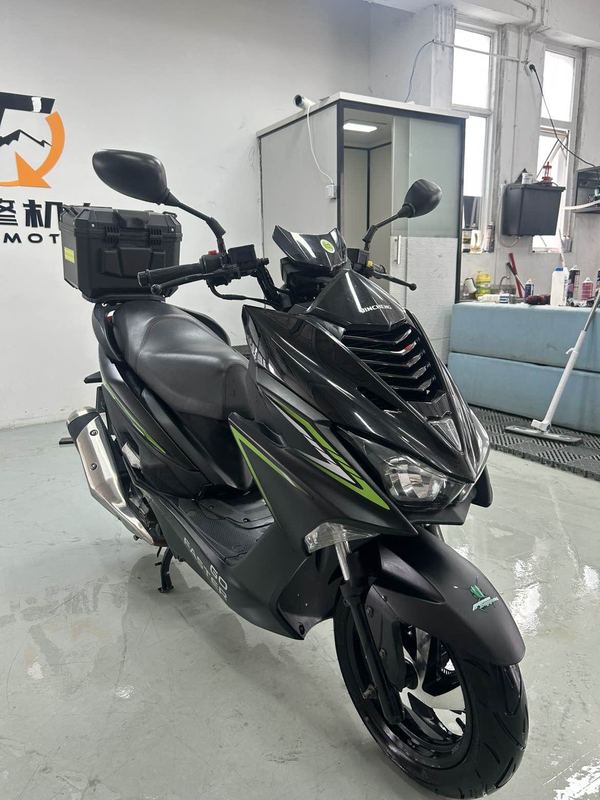 二手金城草蜢 200