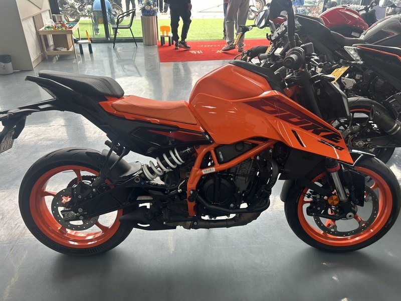 二手KTMR2R390 Duke