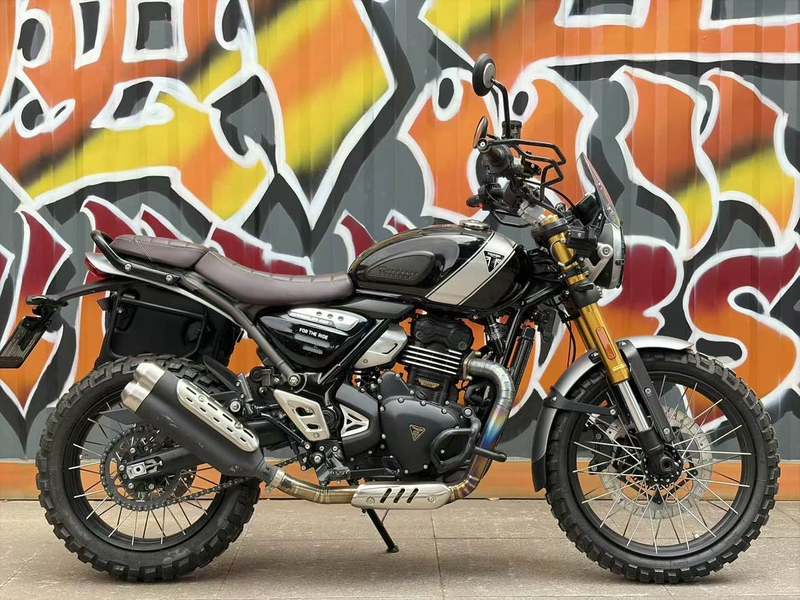 二手凯旋Scrambler 400 X