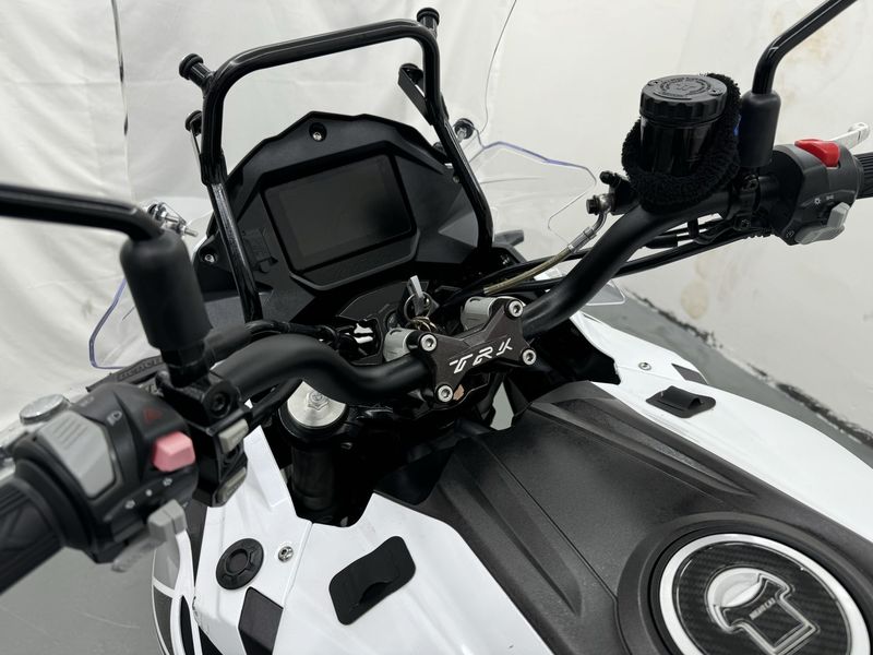 二手贝纳利金鹏 TRK502