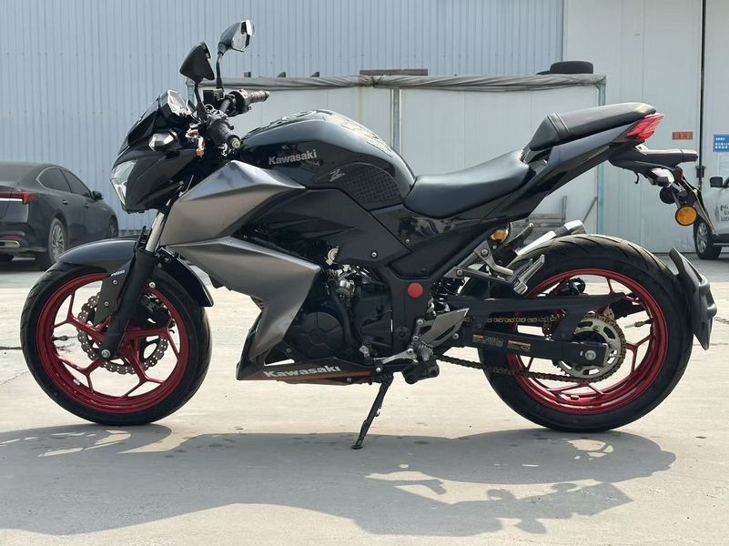 二手川崎Z 250 ABS