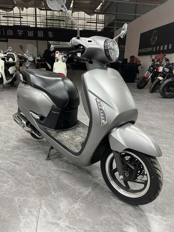 二手新大洲本田NS125LA