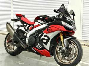 二手阿普利亚RSV4