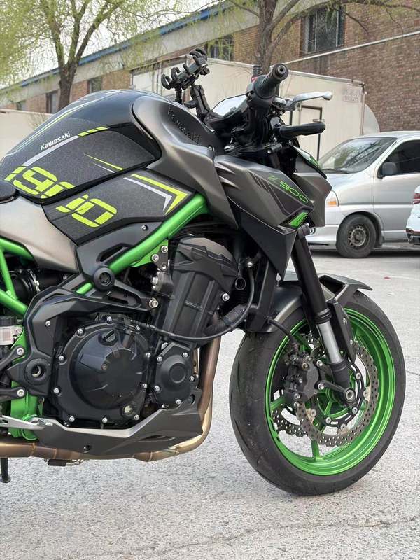 二手川崎Z900